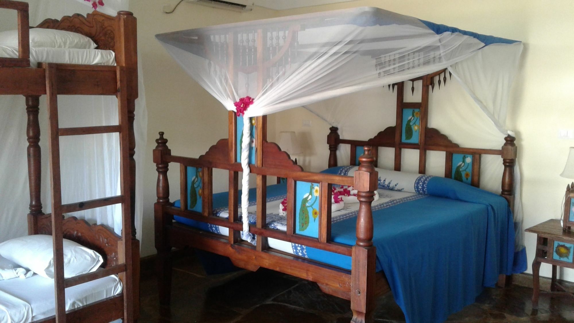 Jumbo Watamu Hotel Exterior foto